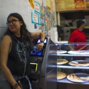 Meet your Posher, Jade